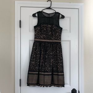 🔜24 HR SALE 🤩Eliza J elegant lace dress